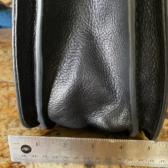 Handbag - Picture 5 of 10